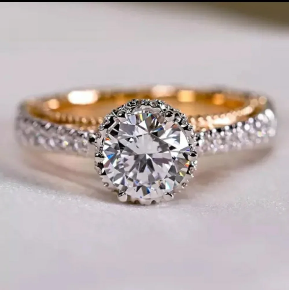 New Pure Green Gold Hollow Carved Ring - Picture 2 of 3